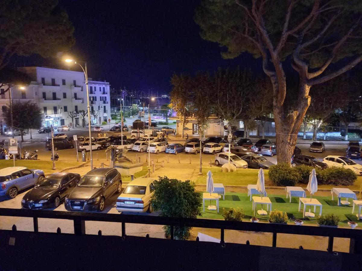 Appartamento Deluxe Centrale, Gaeta Exteriér fotografie