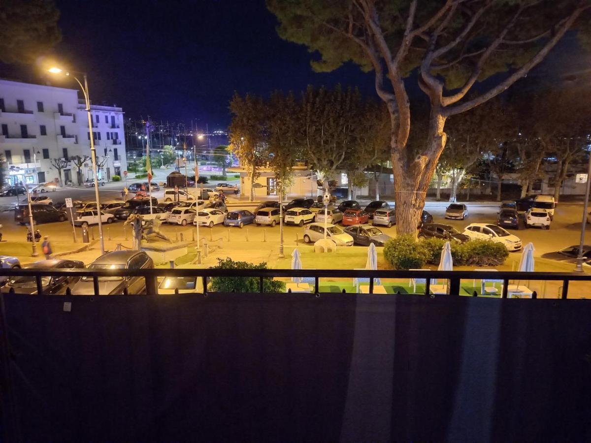 Appartamento Deluxe Centrale, Gaeta Exteriér fotografie